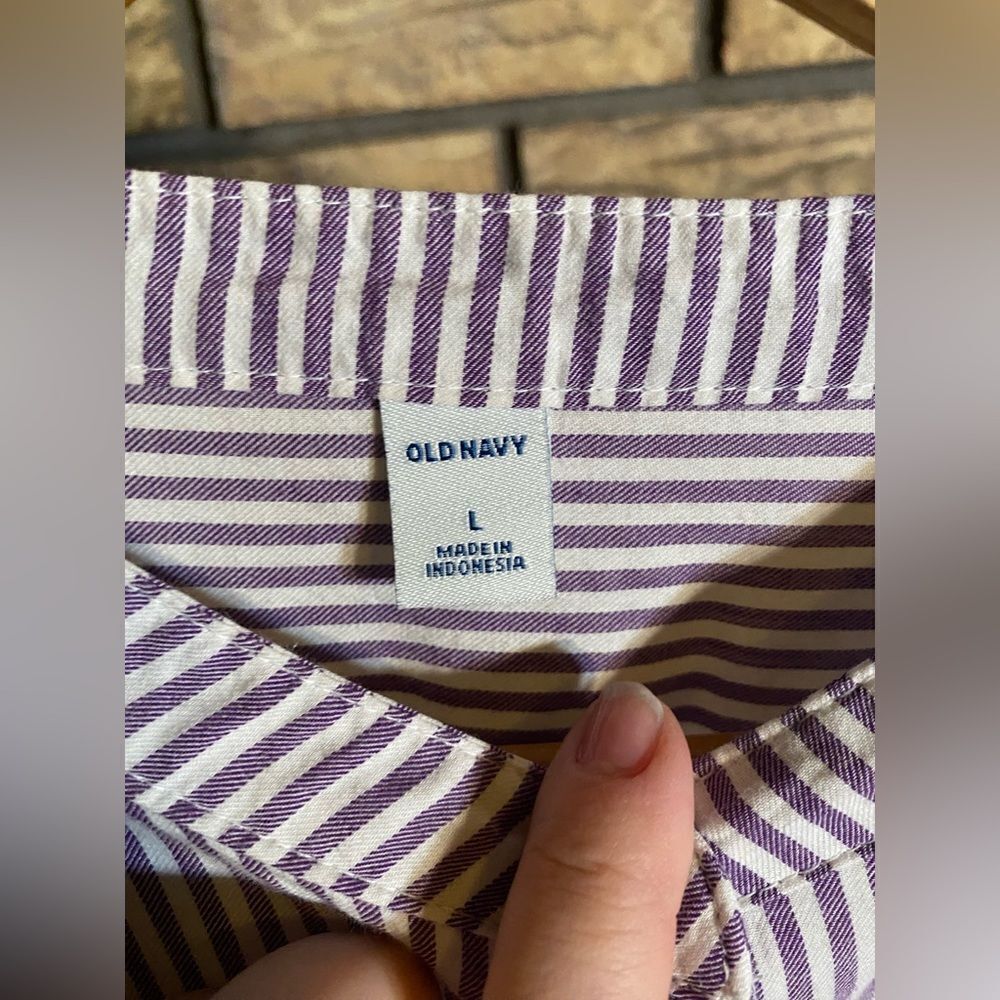 Old navy striped ruffle blouse long sleeve - Picture 6 of 8